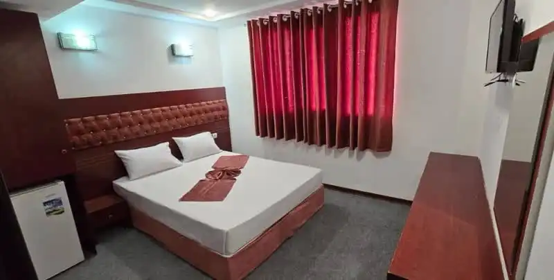 رزرو هتل  ارگ